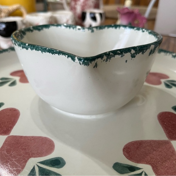 Chaparral Pottery USA Hear Chip & Dip Serving Dish 11.5” - Picture 5 of 6